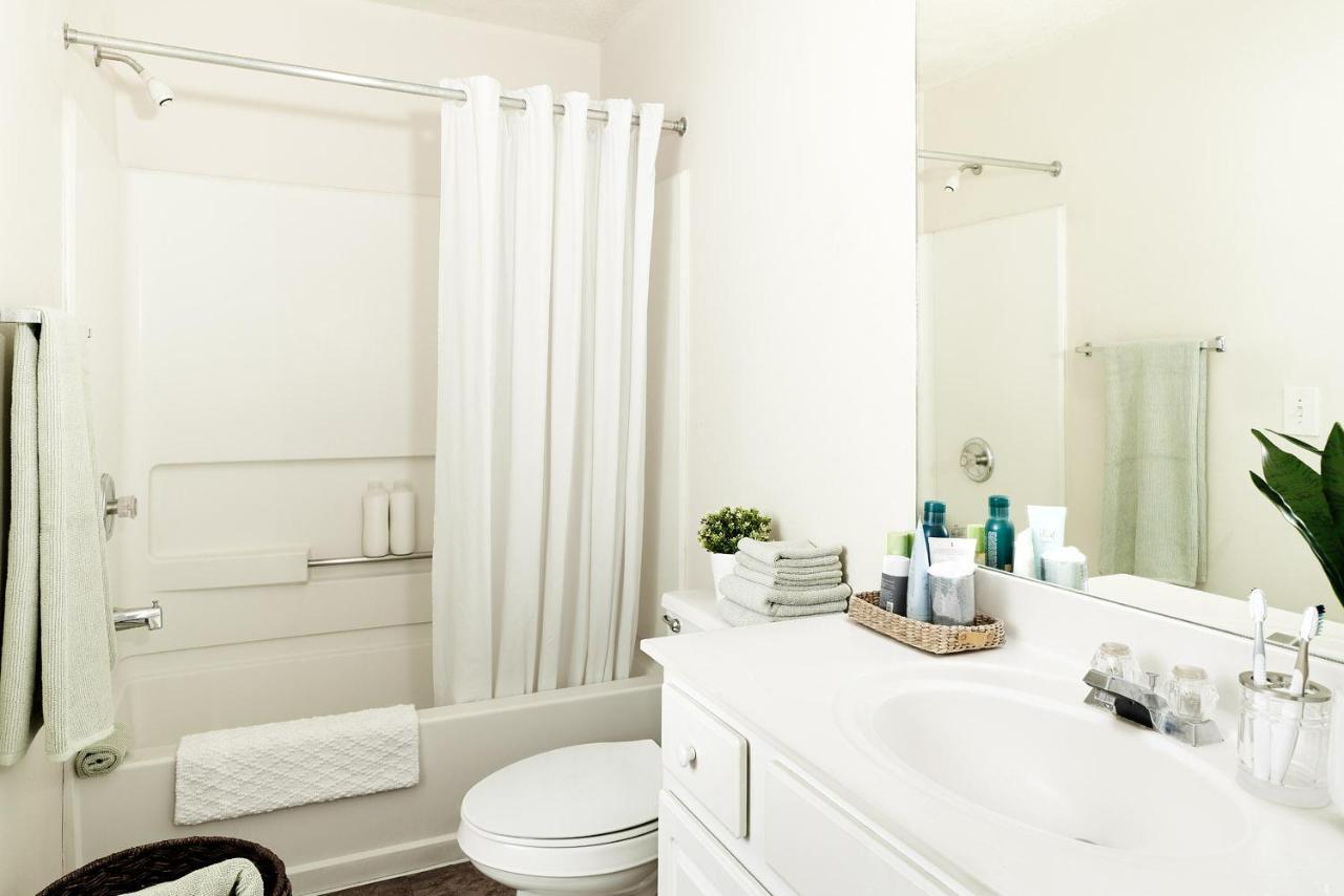 Intown Suites Extended Stay Atlanta Ga - Indian Trail ノークロス エクステリア 写真