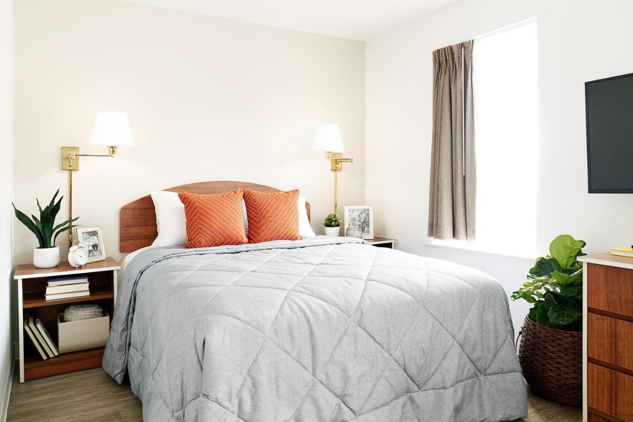 Intown Suites Extended Stay Atlanta Ga - Indian Trail ノークロス エクステリア 写真